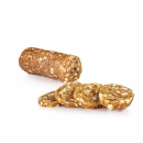 Dattel- und Mandelrolle