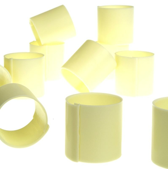 Schokoform - Zylinder, wei&szlig; ohne Dekor
					&oslash; 35 mm, 35 mm hoch, 250 g, 35 St&uuml;ck
				